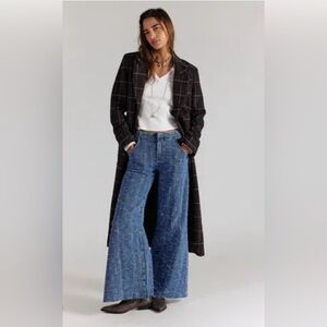Free People We the Free Front Row Wide Leg Flare Jeans